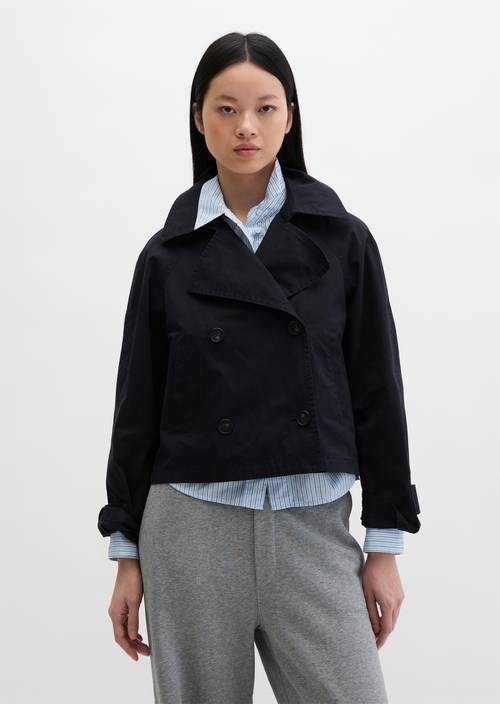 Relaxte trenchcoat Deep Night Blue in vooraanzicht