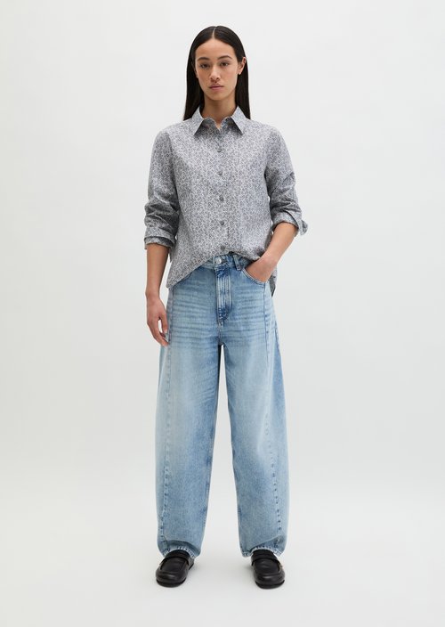 A-shape blouse — Light Blue