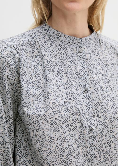 Blouse plissée loose Light Blue en vue détaillée