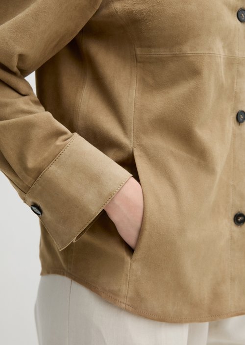 Leder-Overshirt regular — Earthy Taupe