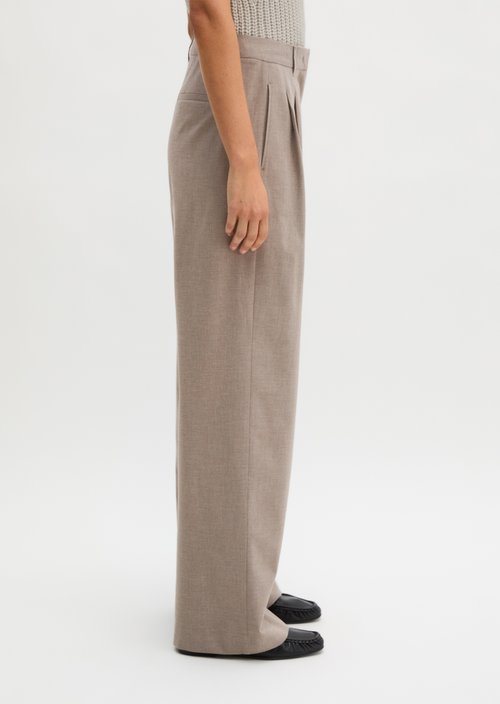 Pleated trousers wide — Chalky Brown Melange