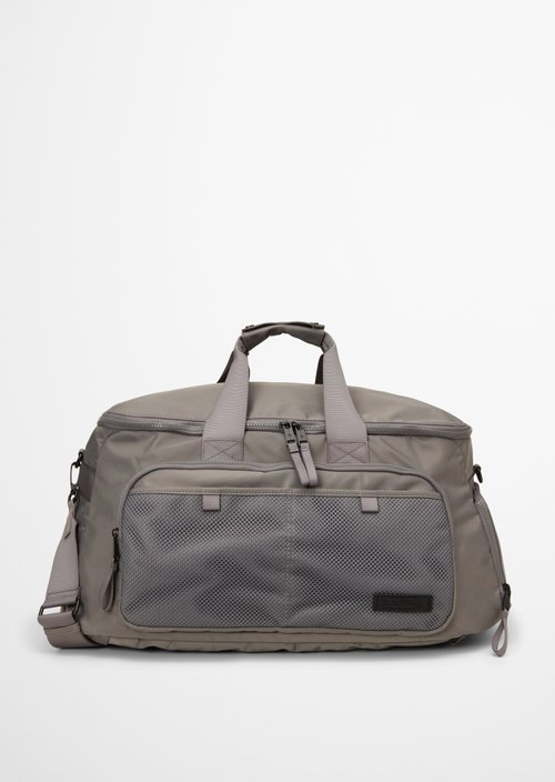 2-in-1 Weekender, Model Per — Graphite Dust