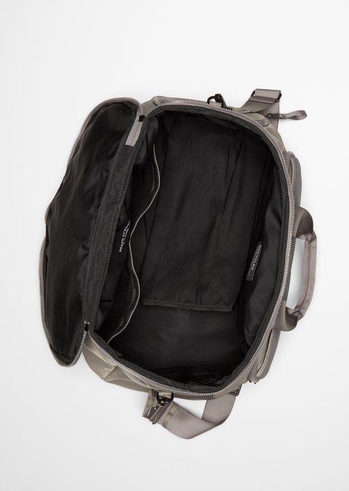 2-in-1 Weekender, Model Per — Graphite Dust