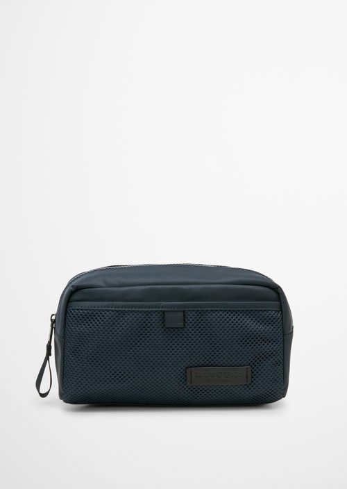 Model Peter Toiletry Bag — Dark Navy