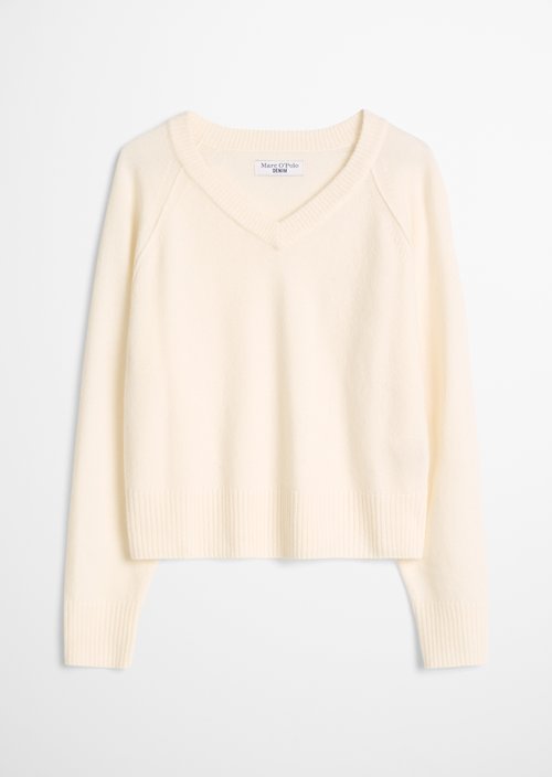 Merino V-Neck Sweater, Regular Fit — White Blush