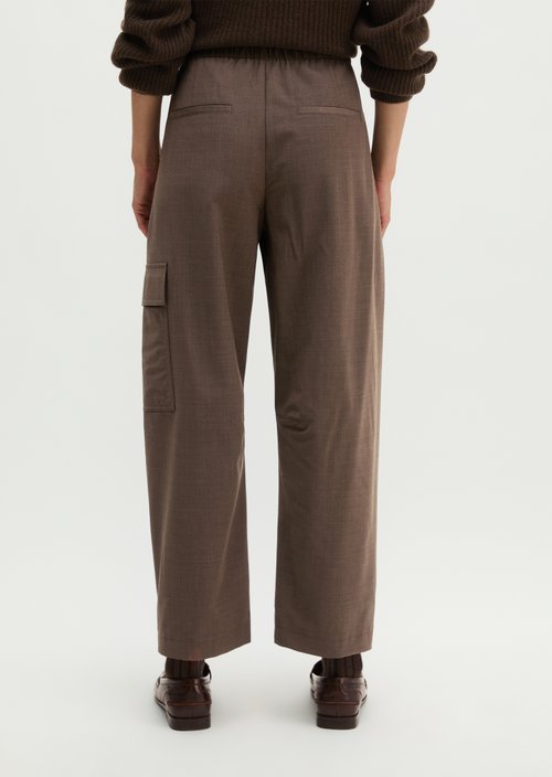 Barrel-Cut Cropped Wool Cargo Pants — Burnt Coffee