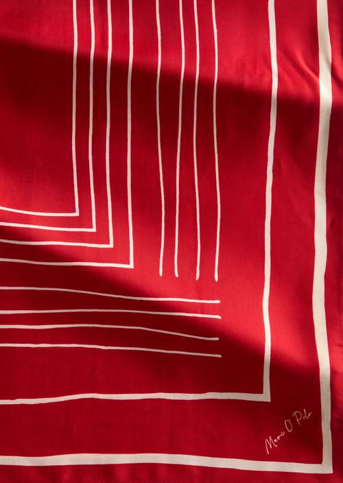 Satin-Foulard Medium Red en vue détaillée