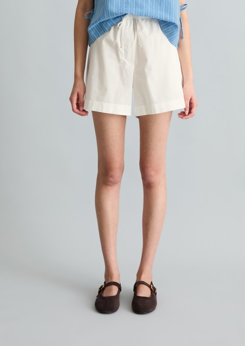 Relaxed shorts — Silky White