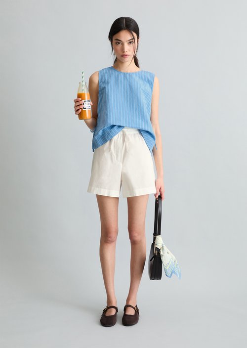 Relaxed shorts — Silky White
