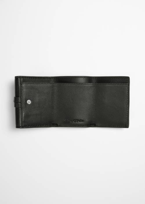 Leni Combination Wallet Black shown opened