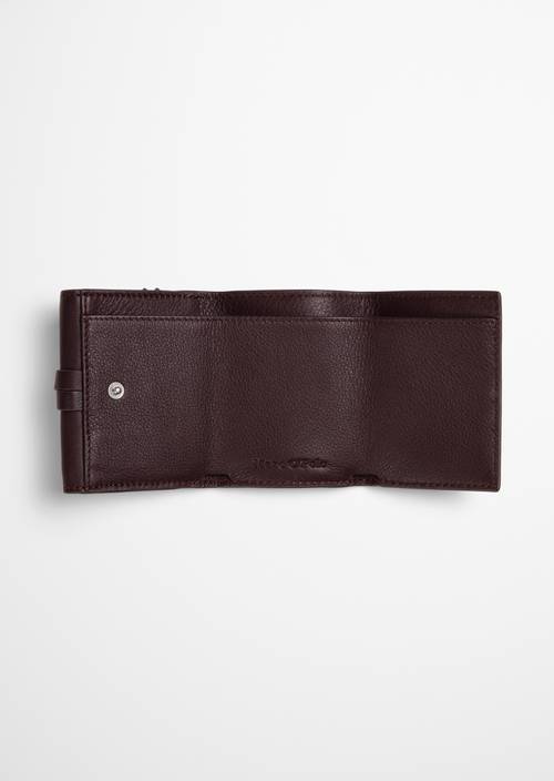 Leni Combination Wallet Black Cherry shown opened