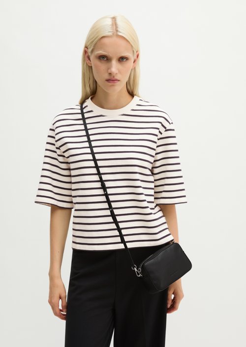 XS Shoulder Bag — Black