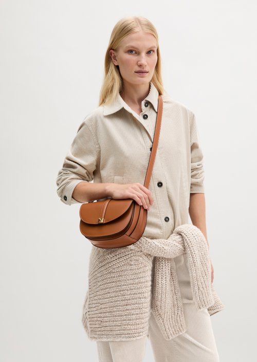 Taya Small Shoulder Bag — Classy Camel