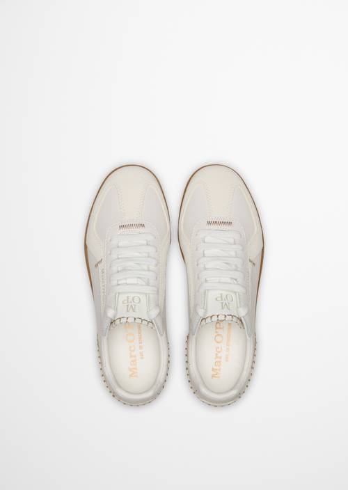 Sneaker modèle Charlie MO'P Offwhite en vue de dessus