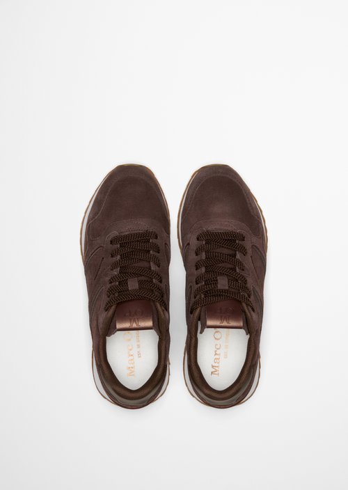 Sneaker Model Maxima — Mossy Earth