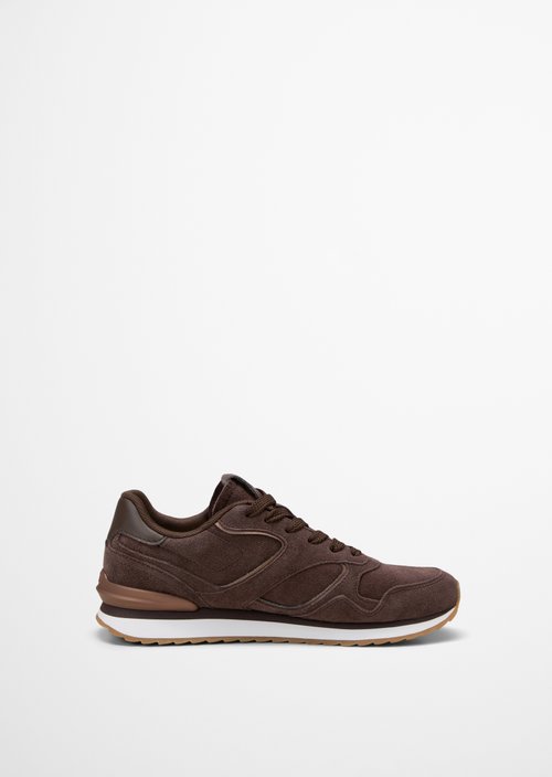 Sneaker Model Maxima — Mossy Earth
