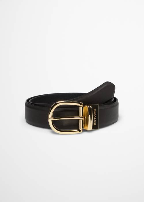 2-in-1 Reversible Belt, Model Anna Burnt Coffee in front view