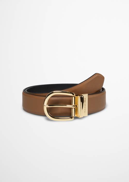 2-in-1 Reversible Belt, Model Anna Pure Camel in front view