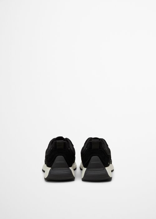 Sneaker Model Maxi — Black