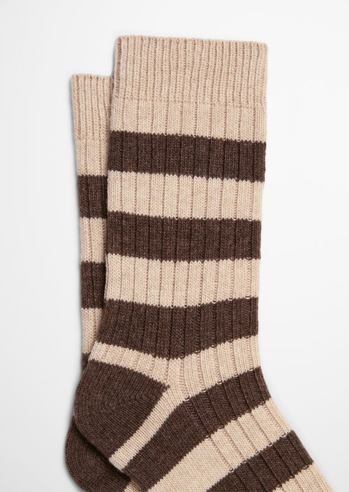 Ribbed Socks — Light Brown
