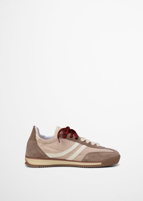 Sneaker model Mila — Light Taupe