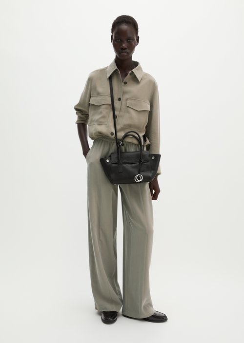 Gitty Small Tote Bag — Black