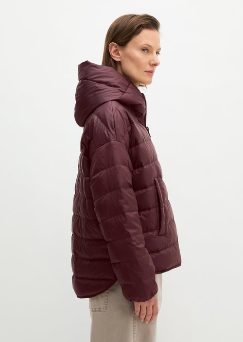 Down quilted jacket with hood relaxed — Black Cherry