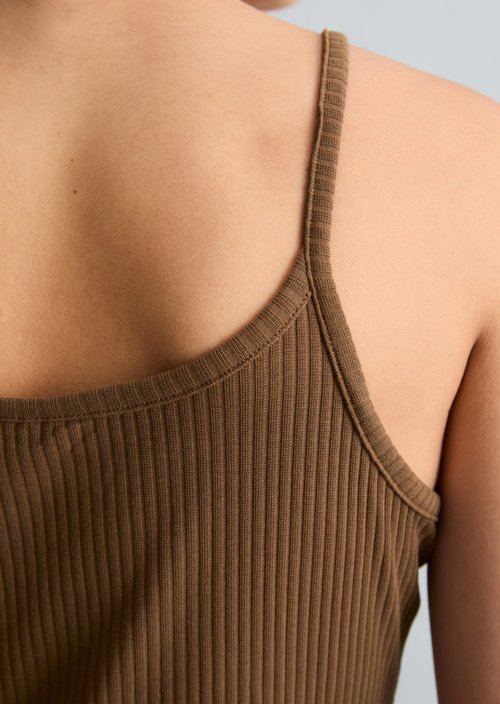 Spaghetti strap top slim — Umbra Brown