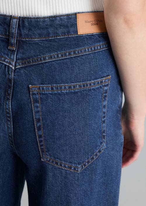 Stine Barrel Cropped Jeans Dark Blue in detail view