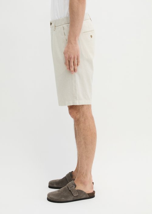 Shorts model Reso Jogger regular — Light Beige