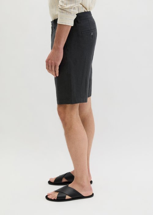 Shorts model Reso Jogger regular — Black