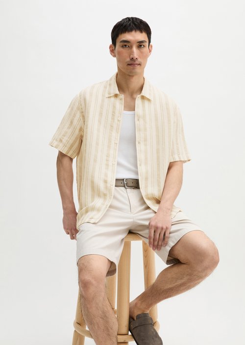 Regular short-sleeved shirt — Medium Brown