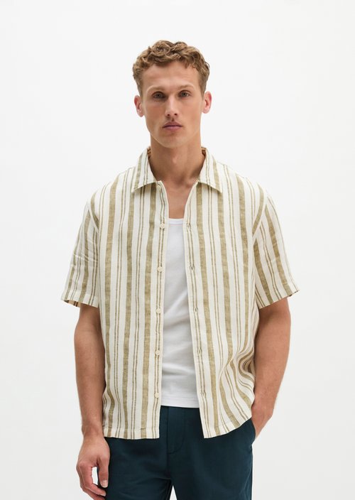 Regular short-sleeved shirt — Medium Green