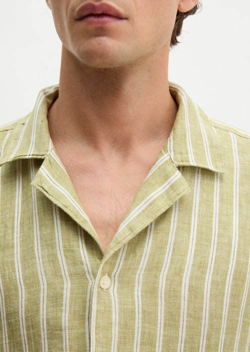 Regular short-sleeved shirt — Medium Green