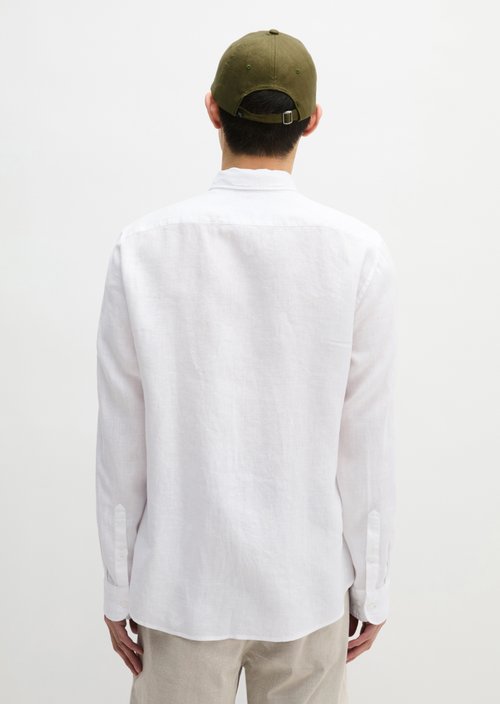 Shirt shaped — White