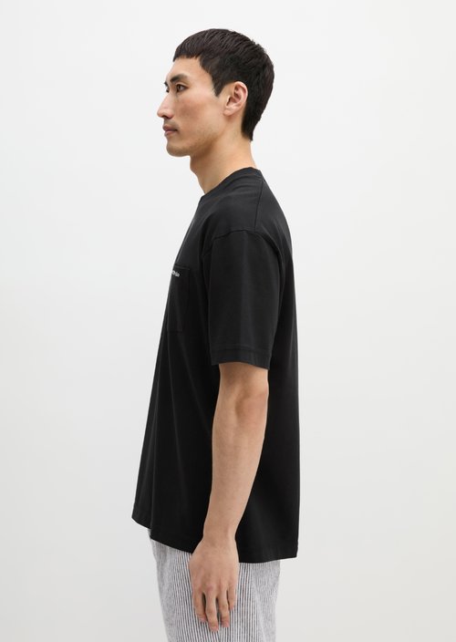 Relaxed T-shirt — Black