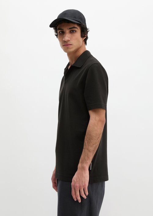 Piqué regular polo shirt — Black
