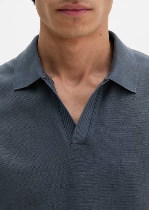 Polo piqué régulier Dark Navy en vue détaillée