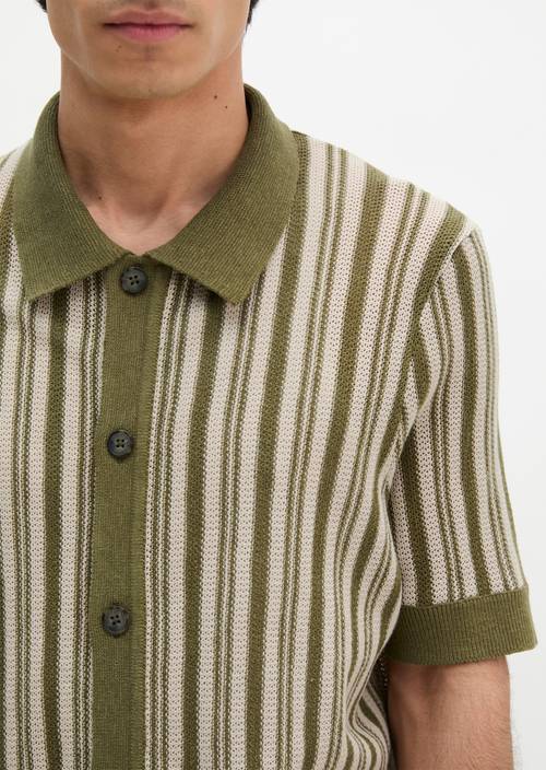 Regular short-sleeved knit shirt Fresh Seaweed in detail view