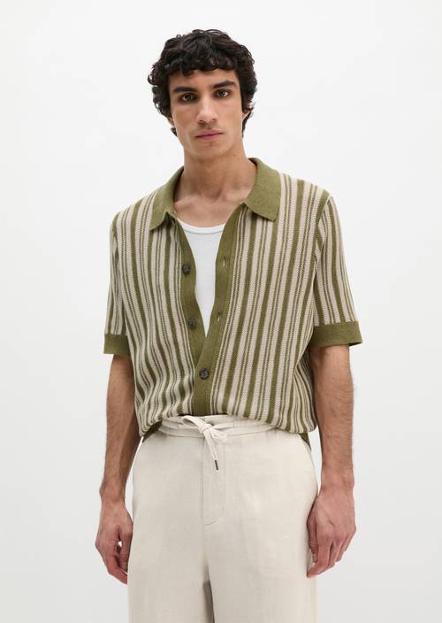 Regular short-sleeved knit shirt Fresh Seaweed in front view