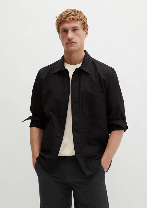 Overshirt Black in front view