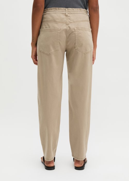 Pants model Theda boyfriend — Sandpaper