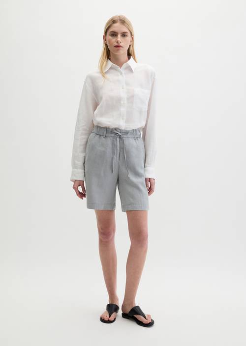Pantalones cortos relajados de lino Quiet Sea en vista frontal