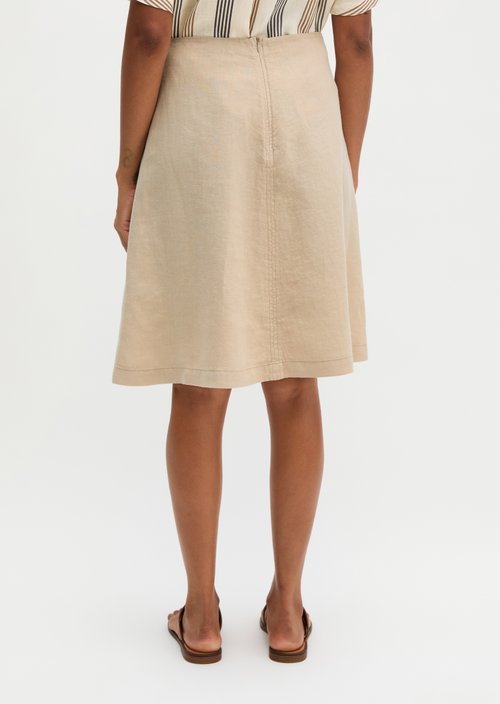 Linen skirt A-shape — Sandpaper