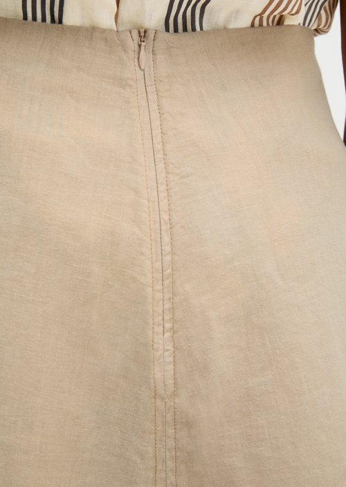 Linen skirt A-shape — Sandpaper