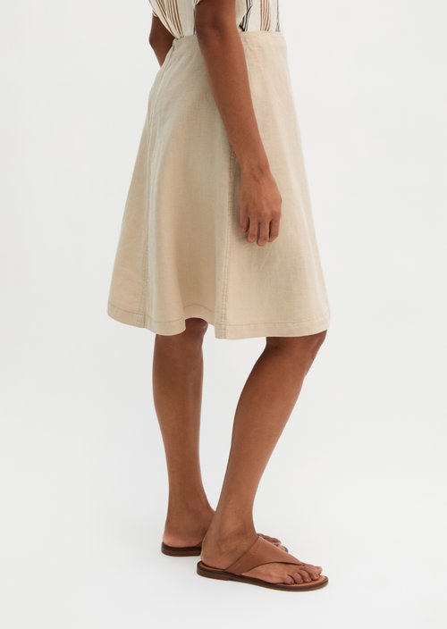 Linen skirt A-shape — Sandpaper