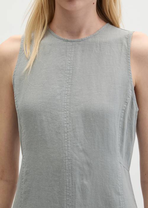 Vestido de lino con forma Quiet Sea en vista detallada