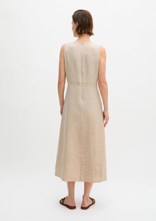 Linen dress shaped — Sandpaper