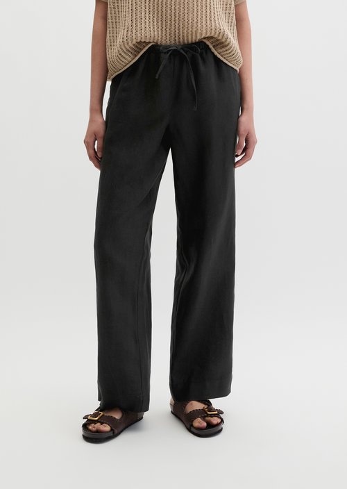 Straight linen trousers — Black