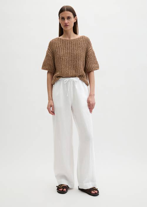 Straight linen trousers White in front view